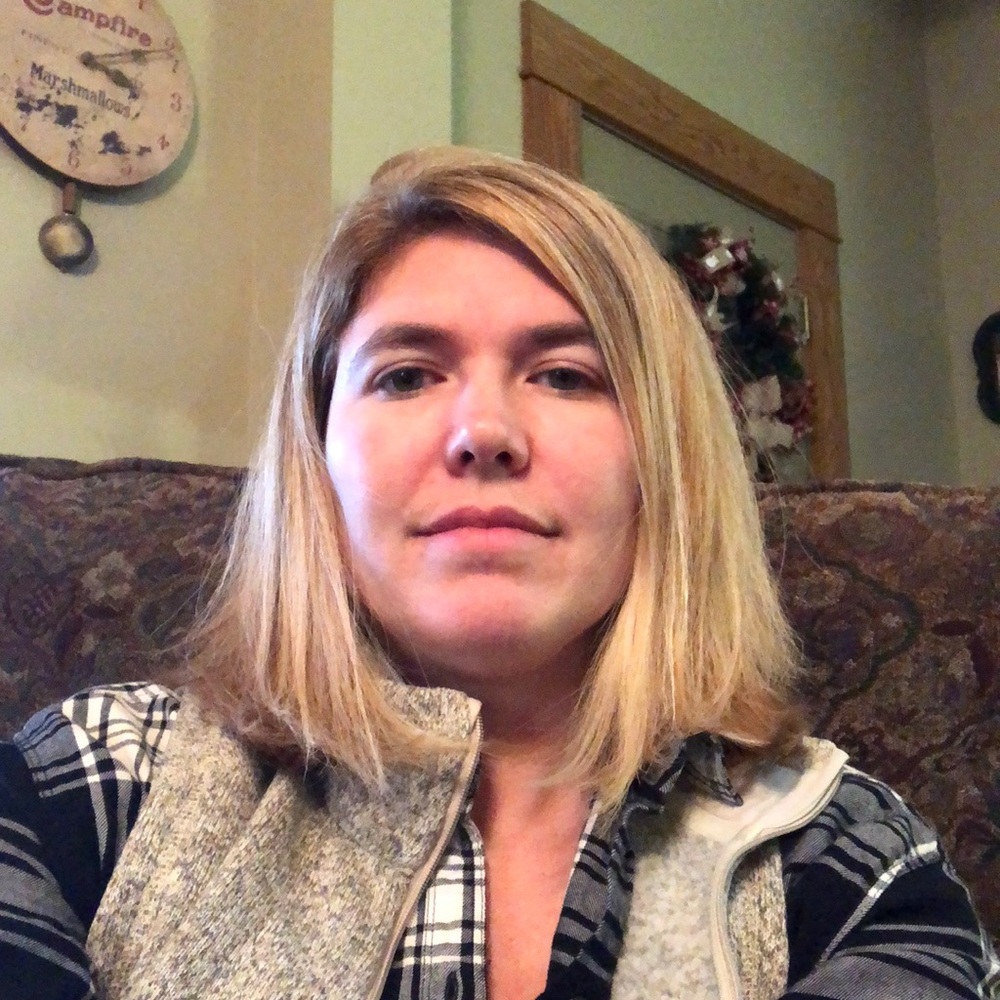 Meet your Posher, Erica